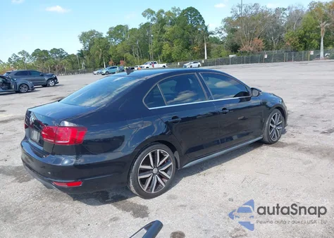 2013 Volkswagen Jetta Gli Autobahn z USA, uszkodzony, nr VIN 3VW5T7AJ3DM285046